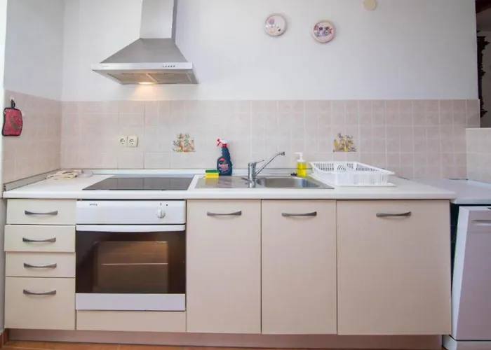 شقة Veli Losinj Hilltop Oasis *