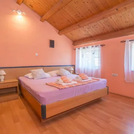 Appartamento Hilltop Oasis Lussingrande